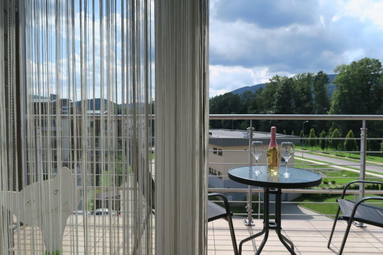 Luxapartament 1 - Z Widokiem I Garazem W Nowym Zeta Park Ustroń Eksteriør bilde